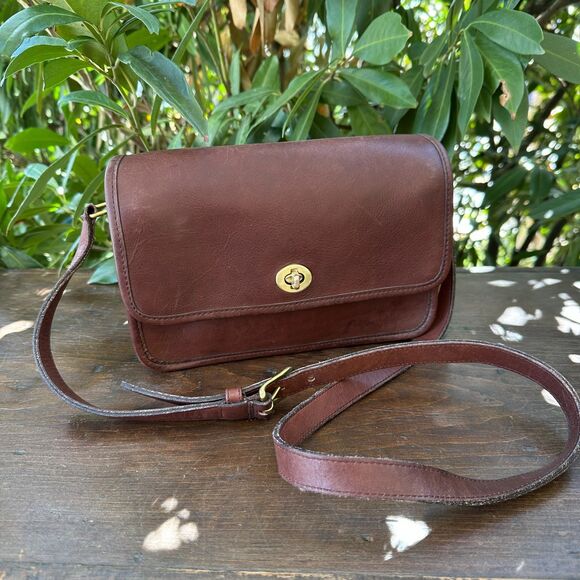 Vintage Coach Compartment Bag 9850 Mahogany Made in NYC